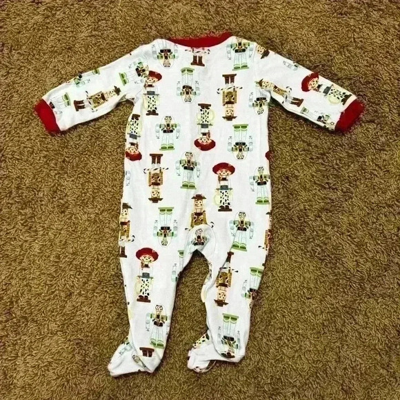 💙🩷Disney Pixar Unisex Toy Story Holiday Baby Pajamas Size 3-6M, Woody & Buzz - Picture 5 of 7